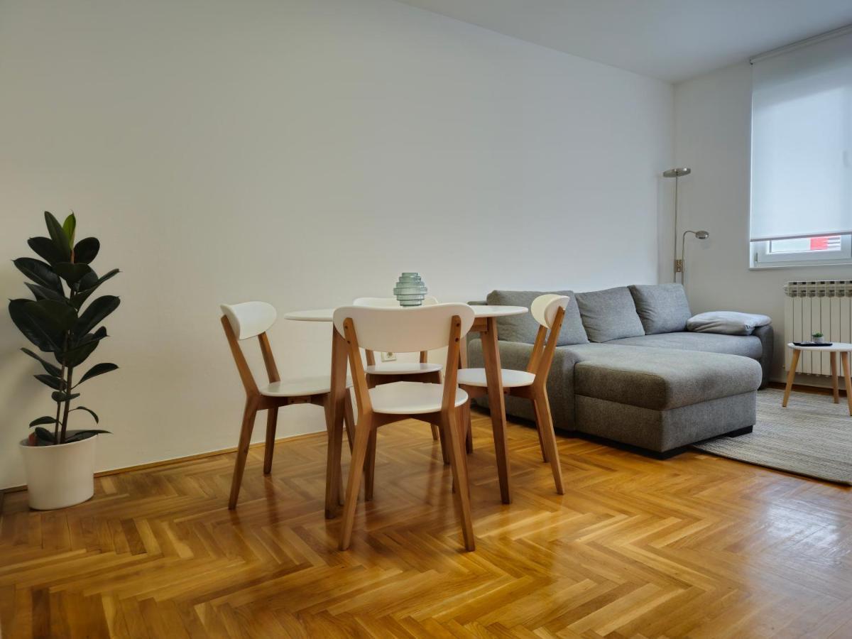 Uptown Place Apartment זאדאר מראה חיצוני תמונה