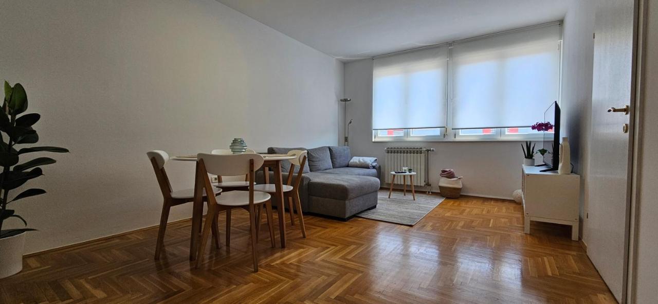 Uptown Place Apartment זאדאר מראה חיצוני תמונה